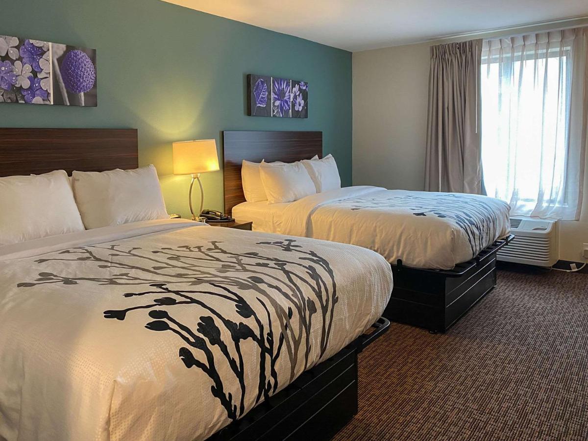 Sleep Inn Greensboro - Coliseum Area Esterno foto