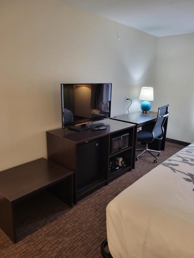 Sleep Inn Greensboro - Coliseum Area Esterno foto